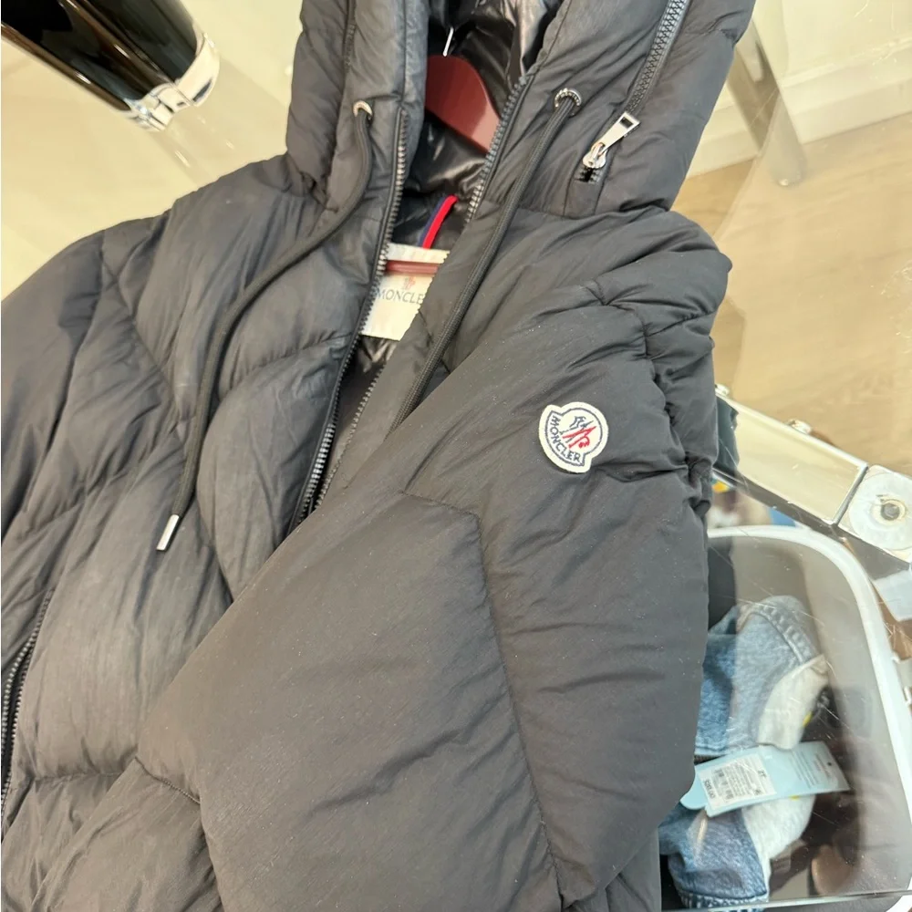 Moncler Black Estom Puffer Jacket - Picture 10 of 16